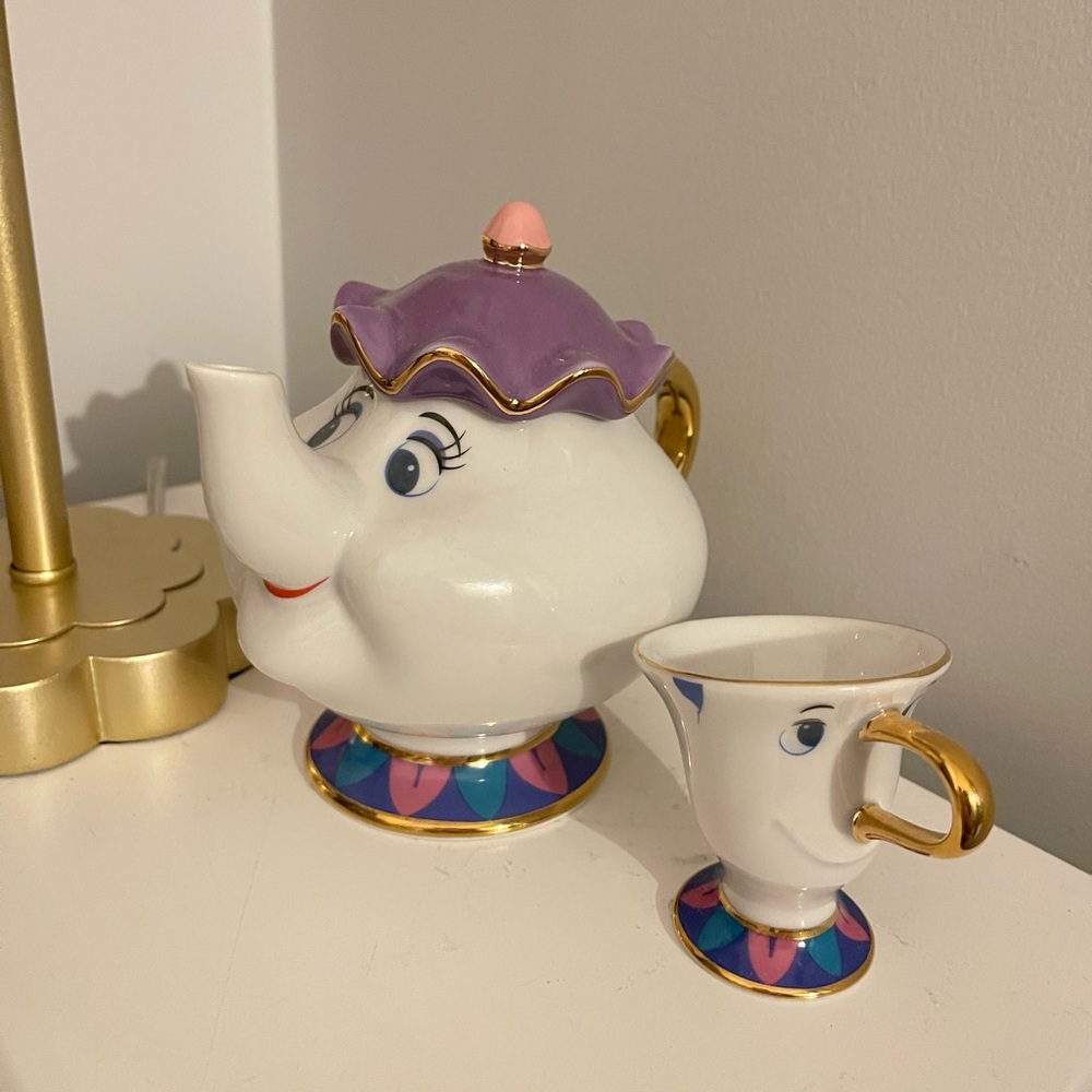 Disney Mrs. Potts and Chip Teapot Set - White, Purple, Gold